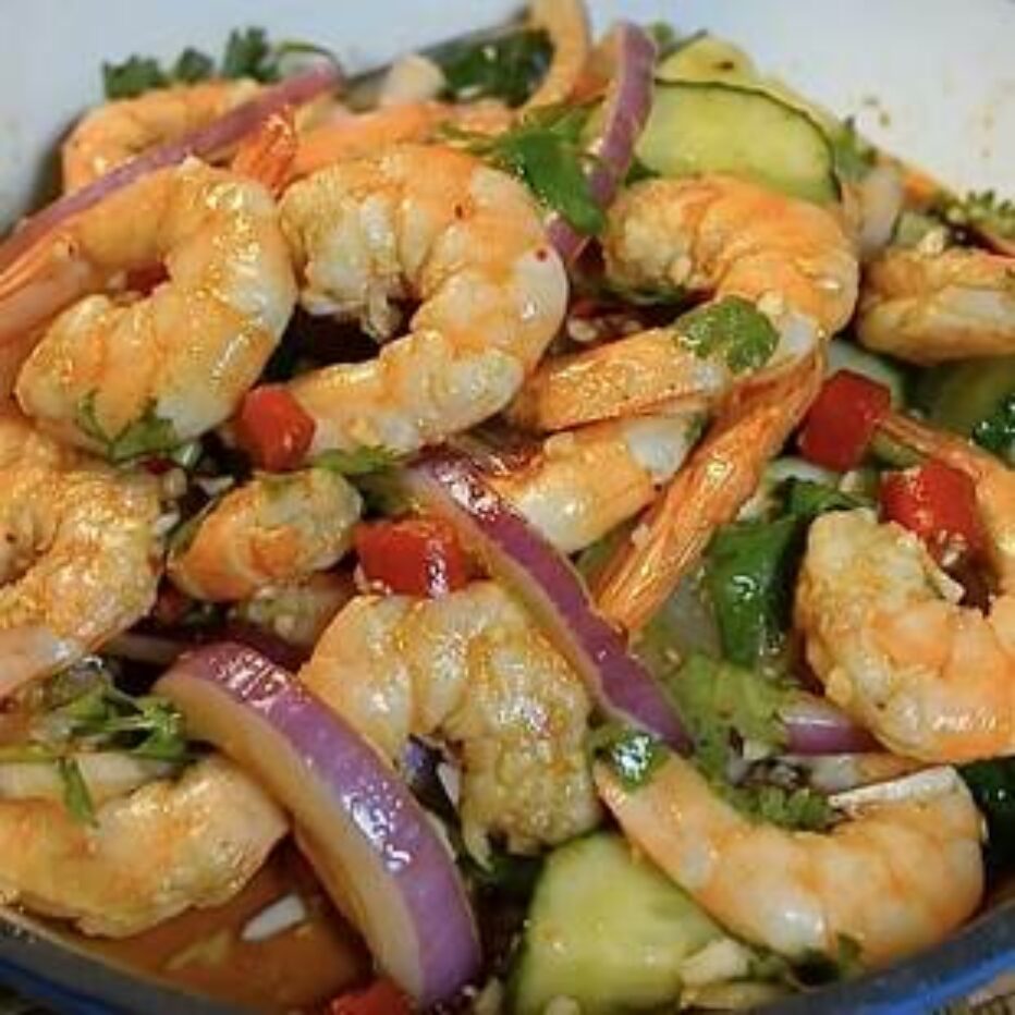 Креветки с лимонами