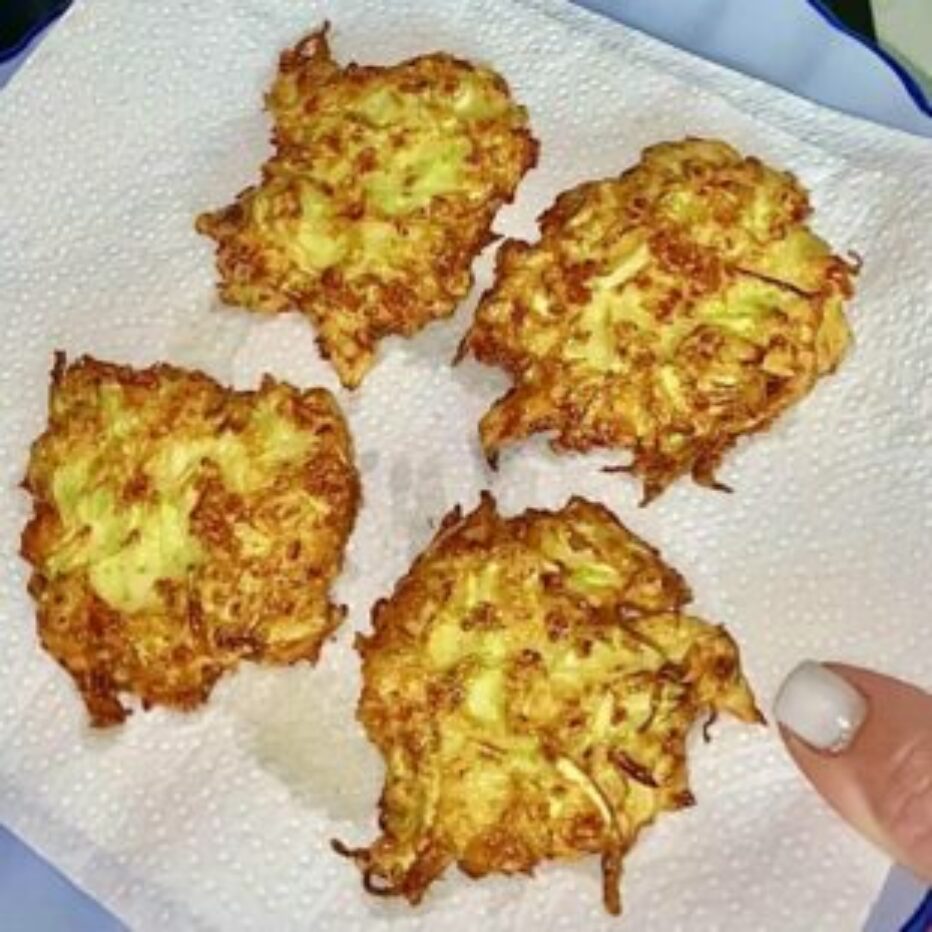 Кабачковые драники с сыром