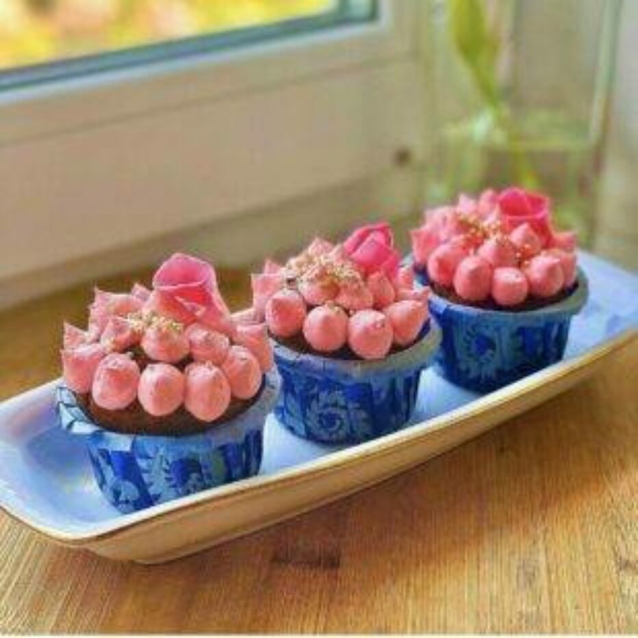 Капкейки с карамелью