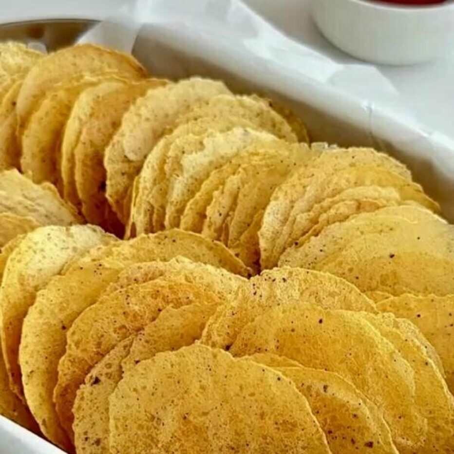 Картофельные чипсы