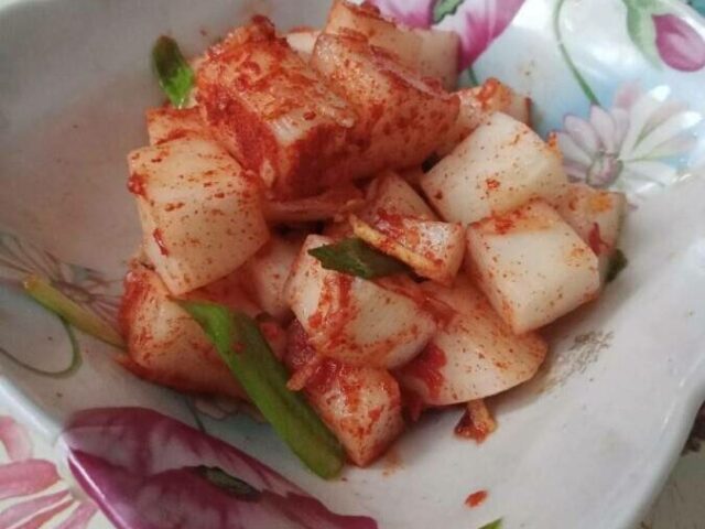 Кимчи из дайкона (лобы, редьки)