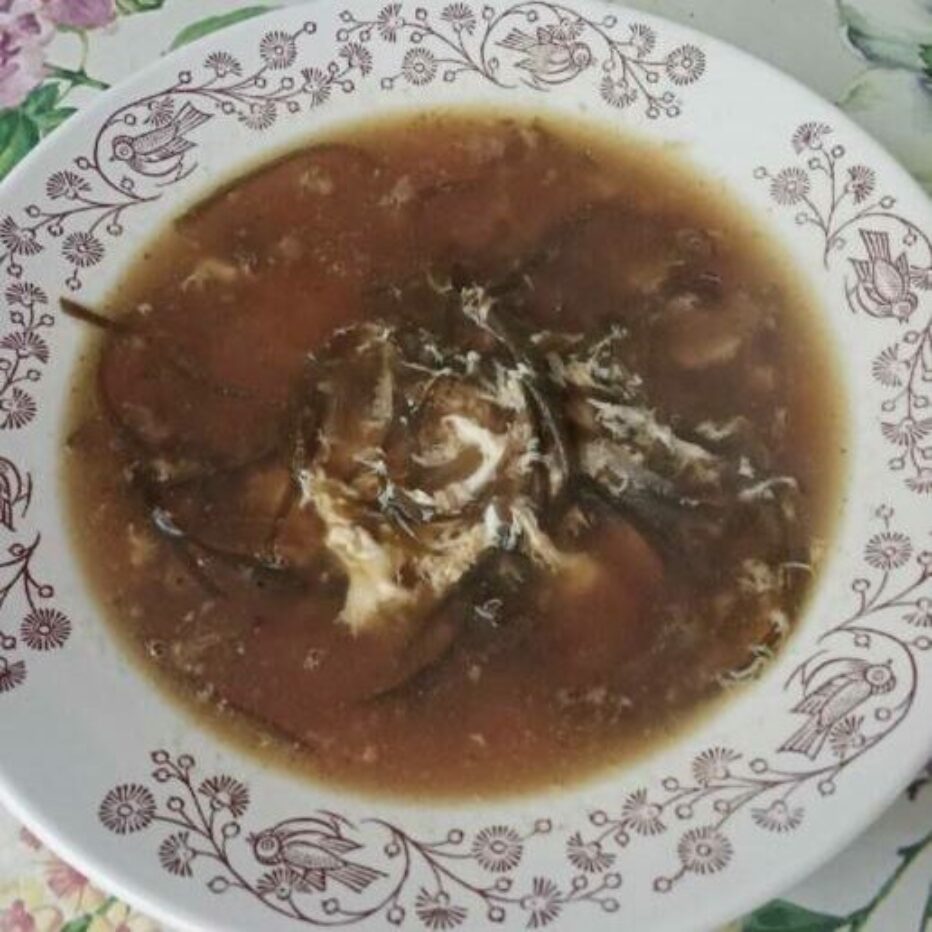 Легкий супчик из морской капусты