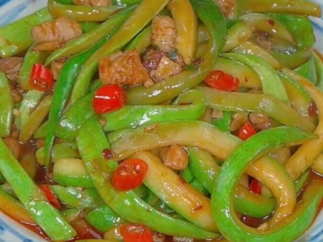 Кабачки с мясом